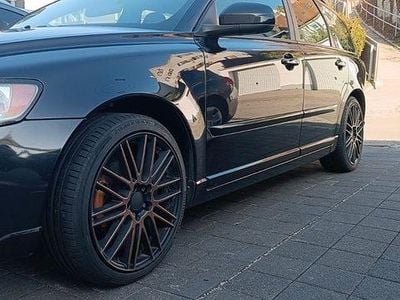 Gebraucht Volvo V50 109 PS (80 kW) 2010 Schwarz Kombi