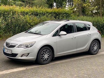 gebraucht Opel Astra 2.0 Diesel * Tüv Neu * Navi * Klima * Schiebedach *