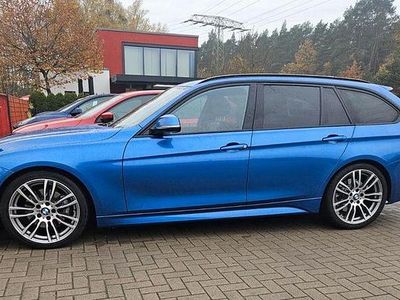 Gebraucht BMW 330 Performance 258 PS (189 kW) 2012 Blau Kombi