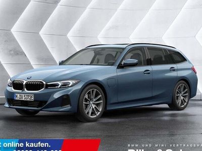 BMW 330e