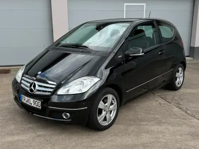 Gebraucht Mercedes A170 Avantgarde 116 PS (85 kW) 2008 Schwarz Coupé