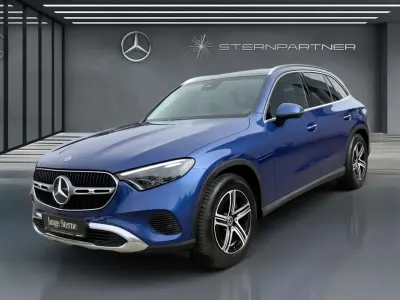 Gebraucht Mercedes GLC220 Avantgarde 197 PS (144 kW) 2023 Blau SUV