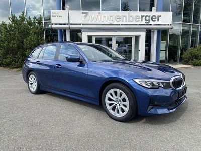 Gebraucht BMW 318 Advantage 150 PS (110 kW) 2022 Phytonicblau metallic Kombi
