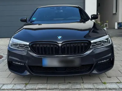 Gebraucht BMW 520 Sport Line 190 PS (139 kW) 2018 Grau Kombi