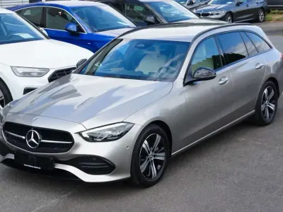Gebraucht Mercedes C300 Avantgarde 265 PS (194 kW) 2022 Mojavesilber Kombi