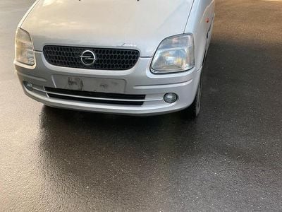 Opel Agila