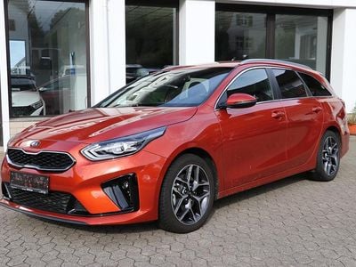 Gebraucht Kia Ceed Sportswagon GT-Line 140 PS (102 kW) 2020 Orange fusion metallic Kombi