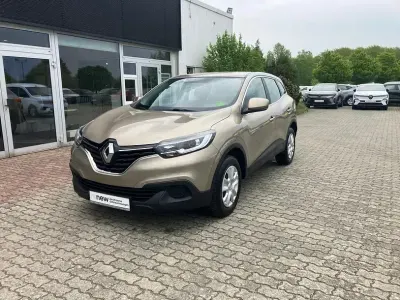 Używany Renault Kadjar 131 KM (96 kW) 2017 Beżowy SUV