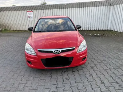 Second-hand Hyundai i30 Classic 109 CP (80 kW) 2012 Berlinǎ