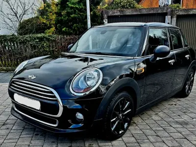 Occasion Mini ONE 102 PK (75 kW) 2017 Zwart Hatchback