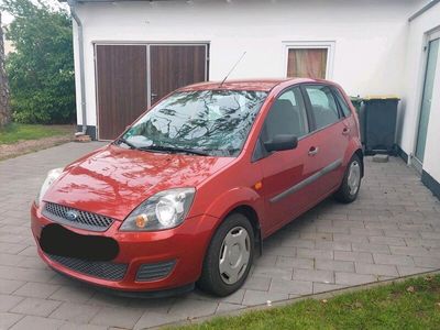 gebraucht Ford Fiesta 1.3 TÜV Neu