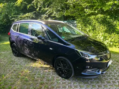 Gebraucht Opel Zafira Innovation 120 PS (88 kW) 2018 Blau Van / Kleinbus