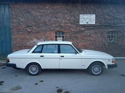 Gebraucht Volvo 240 71 PS (52 kW) 1981 Beige Limousine
