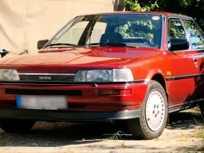 Gebraucht Toyota Camry 121 PS (88 kW) 1990 Rot Limousine