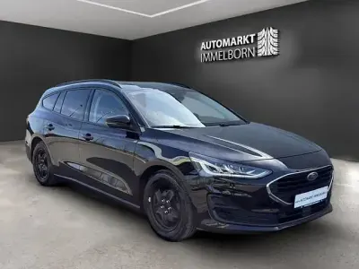 Gebraucht Ford Focus Cool & Connect 120 PS (88 kW) 2022 Schwarz Limousine