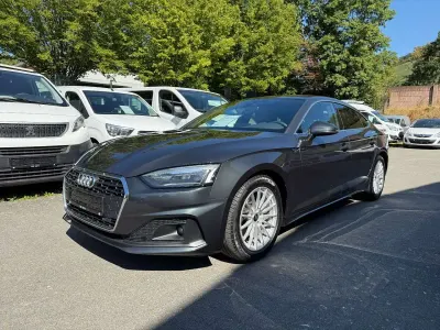 Gebraucht Audi A5 Sportback Business 163 PS (119 kW) 2021 Grau Kleinwagen