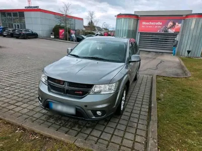 Gebraucht Fiat Freemont 170 PS (125 kW) 2012 Grau SUV