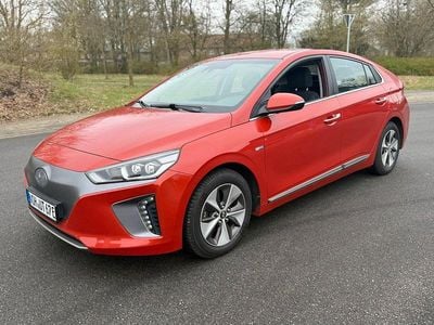 Gebraucht Hyundai Ioniq Style 88 kW (120 PS) 2017 Orange Kleinwagen