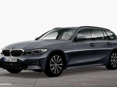 BMW 330e