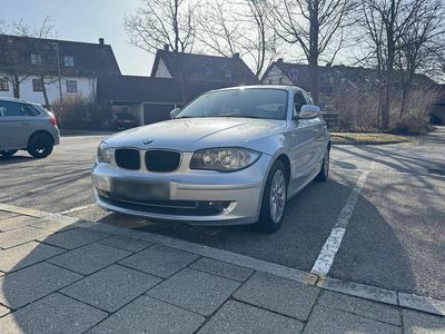 Usata BMW 116 116 CV (85 kW) 2011 Argento Utilitaria