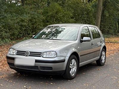 Gebraucht VW Golf IV 101 PS (74 kW) 2002 Grau Kleinwagen