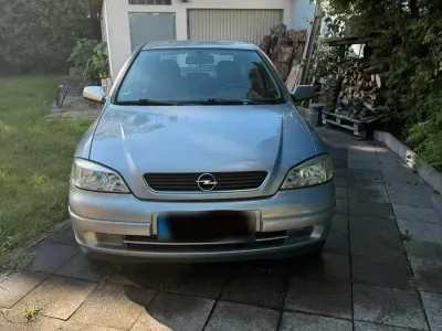 Gebraucht Opel Astra 101 PS (74 kW) 2000 Grau Limousine