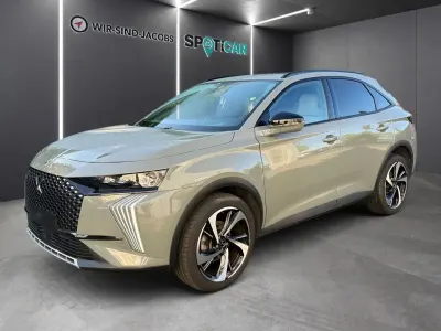 Gebraucht DS Automobiles DS7 Crossback Opera 131 PS (96 kW) 2023 Grau SUV