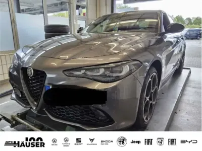 Usata Alfa Romeo Giulia Veloce 280 CV (205 kW) 2023 Grigio Berlina