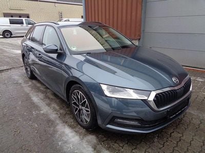 Gebraucht Skoda Octavia Ambition 150 PS (110 kW) 2021 Grau Kombi