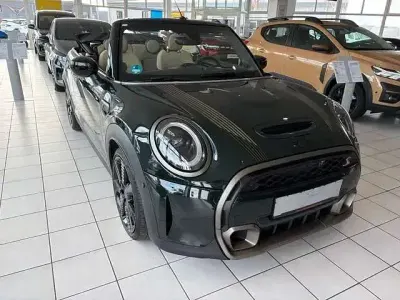 Gebraucht Mini Cooper S Cabriolet 178 PS (130 kW) 2023 Grün Cabrio