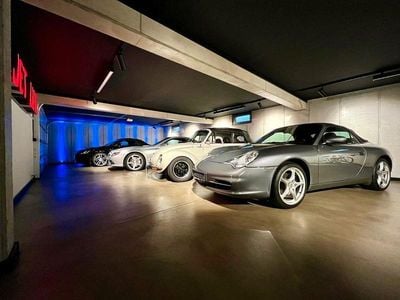 Porsche 911 Carrera Cabriolet