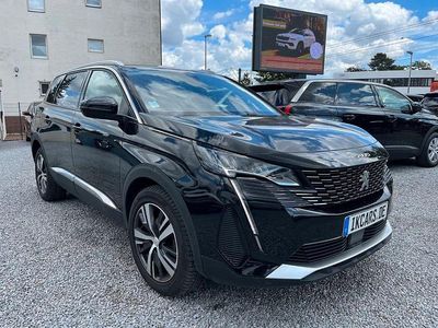 Schwarz Gebraucht 2022 Peugeot 5008 Allure Van / Kleinbus | 21.777 € (Teuer)