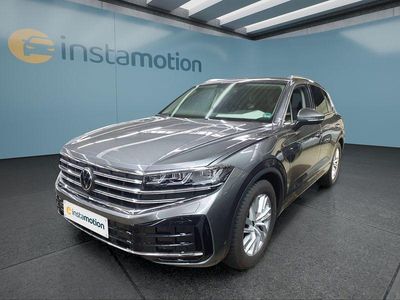 Gebraucht VW Touareg 231 PS (169 kW) 2025 Grau SUV