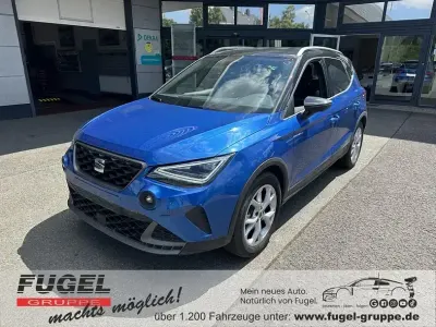 Gebraucht Seat Arona FR-Line 95 PS (69 kW) 2025 Saphirblau SUV