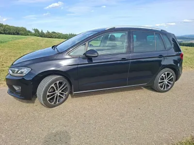 Gebraucht VW Golf Sportsvan Comfortline 150 PS (110 kW) 2015 Schwarz Van / Kleinbus