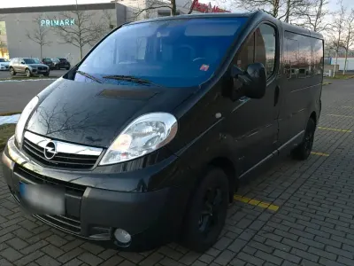 Usata Opel Vivaro 2008 Nero Monovolume