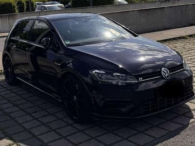 Second-hand VW Golf VII R 310 CP (228 kW) 2018 Negru Berlinǎ