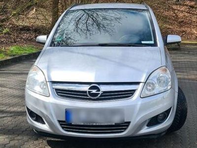 gebraucht Opel Zafira B 1,7 Diesel, Baujahr 2009, in gutem Zustand