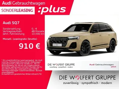Gebraucht Audi SQ7 Ambiente 507 PS (372 kW) 2025 Sakhirgold metallic SUV