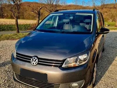 Gebraucht VW Touran Match 105 PS (77 kW) 2013 Grau Van / Kleinbus