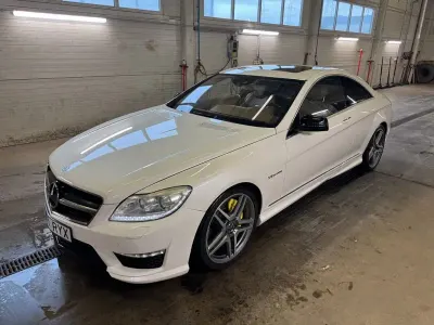 Gebraucht Mercedes CL63 AMG AMG 571 PS (419 kW) 2011 Weiß Coupé