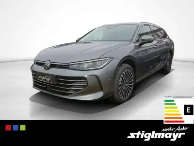 Gebraucht VW Passat Elegance 150 PS (110 kW) 2026 Diabasgrau metallic Kombi