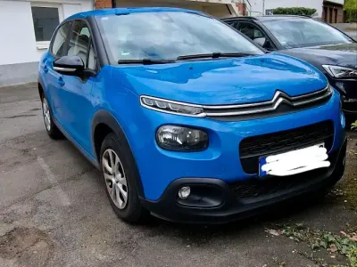 Gebraucht Citroën C3 Shine 82 PS (60 kW) 2018 Blau Kleinwagen