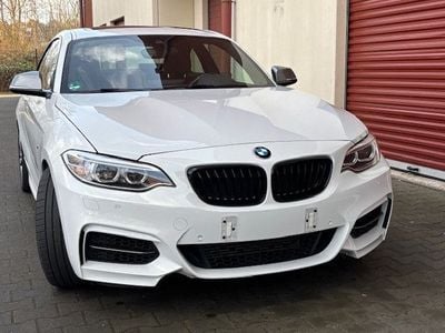 BMW M235