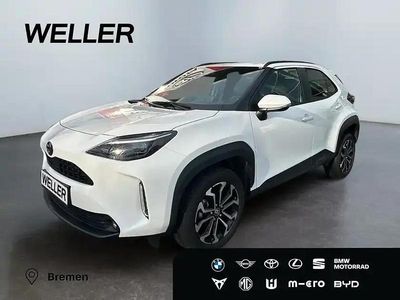 Gebraucht Toyota Yaris Cross Team 116 PS (85 kW) 2024 Weiss SUV