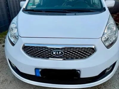 Brugt Kia Venga 92 HK (67 kW) 2011 Hvid Hatchback