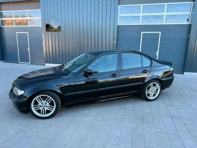 Gebraucht BMW 318 142 PS (104 kW) 2004 Schwarz Limousine