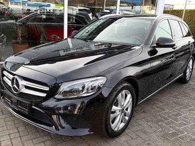 Gebraucht Mercedes C220 194 PS (142 kW) 2019 Schwarz Kombi