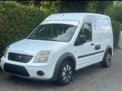 Używany Ford Transit Connect 75 KM (55 kW) 2011 Biały Minivan