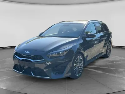 Gebraucht Kia Ceed GT GT-Line 160 PS (117 kW) 2023 Penta (silber), metallic Kombi